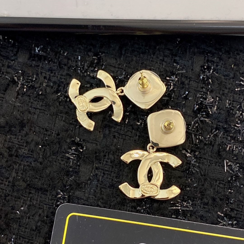 Ch**el earrings
